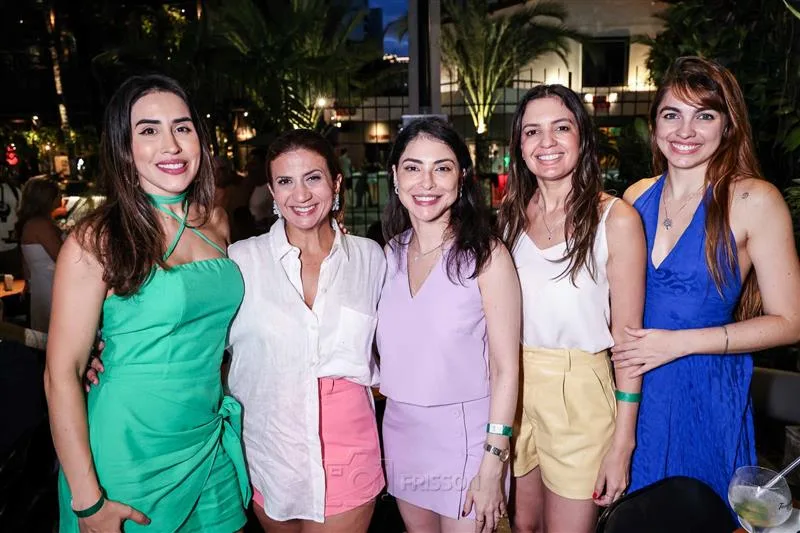 Dalila Bomfim, Hercília Holanda, Lia Albuquerque, Marcia Rios e Diana Fontinelle