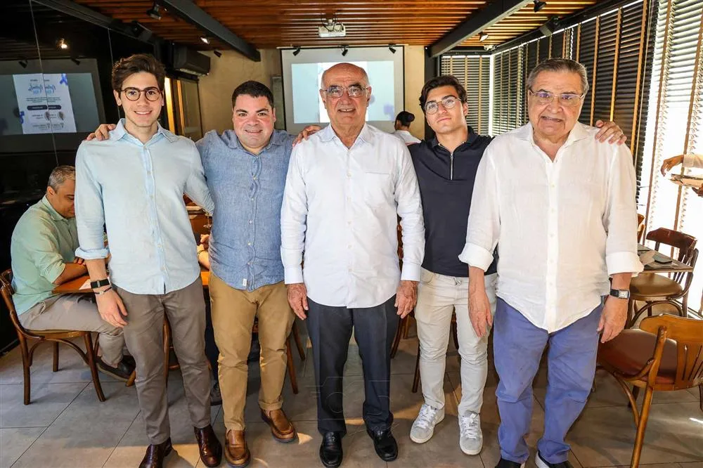Gabriel, Eugênio Vasques, Salvio Pinto, Matheus e Antônio Vasques