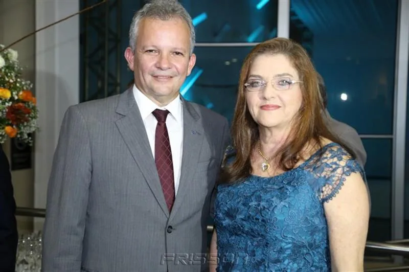 Andre Figueiredo e Carmen Lucia Dumma