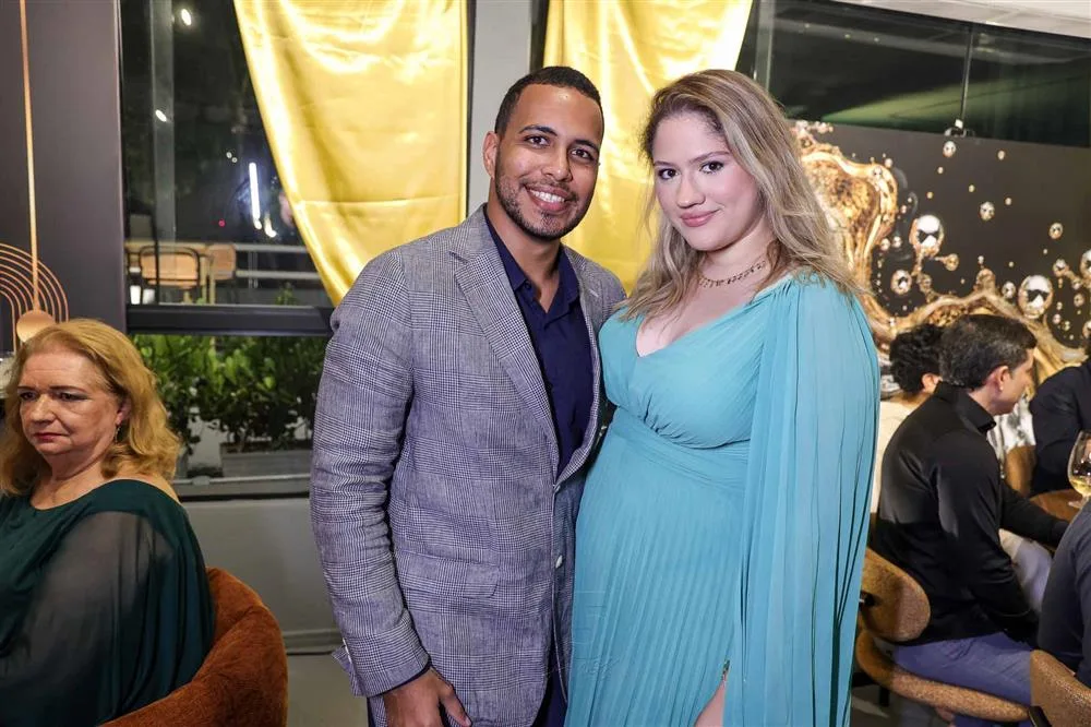 Arthur Melo e Ana Vitória Moura