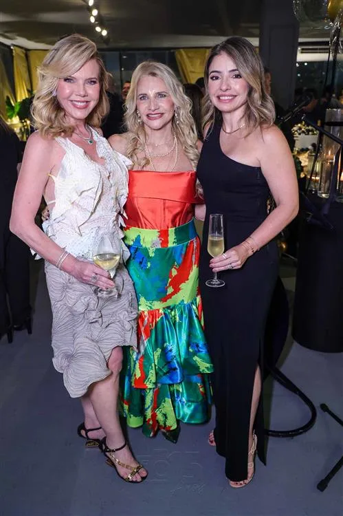 Branca Mourão, Rosângela Dias e Danielle Peixoto