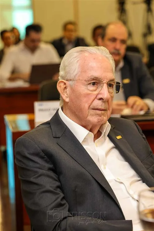 Carlos Prado