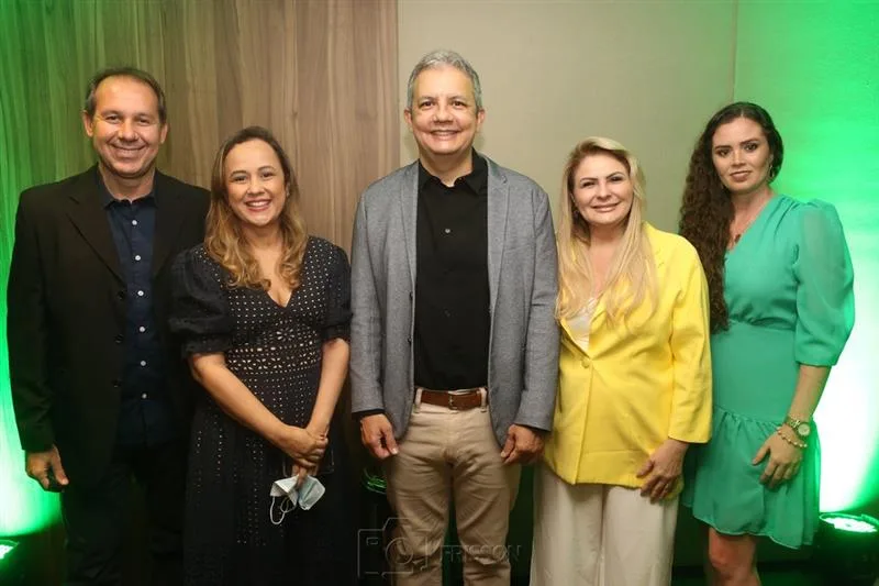 Assis Filho, Monique Sá, Engeuberg Belém, Luisa Vieira e Camila Lima
