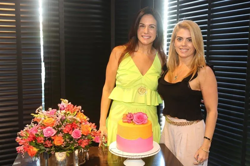 Ana Virgínia Martins e Letícia Studart