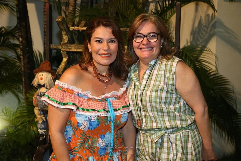 Ana Maria Santos e Katherine Freire