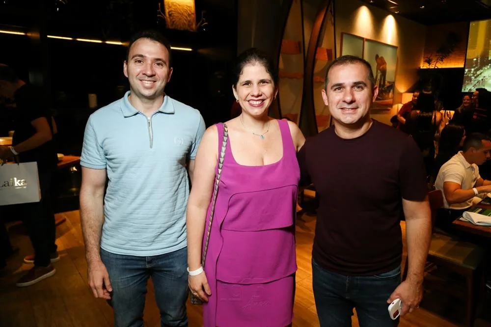 Alan Machado, Juliana Freitas e Roberto Júnior