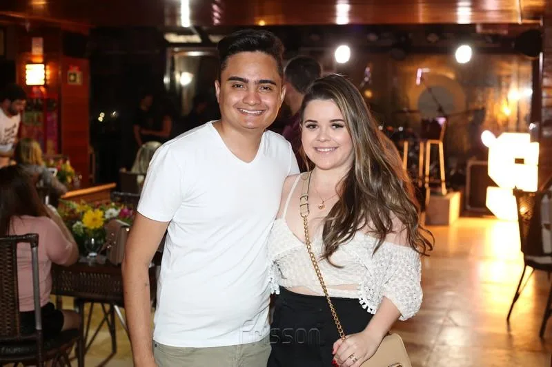Felipe Araújo e Clara Ferreira