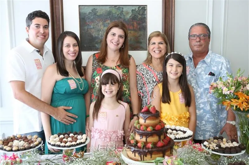 Alfeu, Carol Simões, Claudia, Isadora Machado, Sofia de Egipto, Giovanna Machado e Roberto Studart