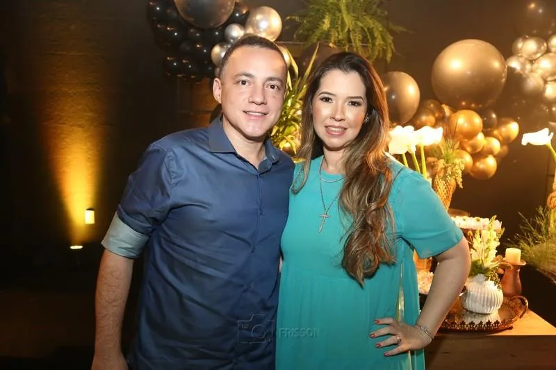 Amaro Rodrigues e Carla Gurgel