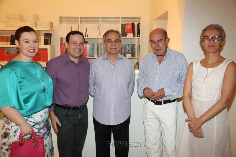 Aline e Igor Barroso, Max Perlingeiro, Antonio Dias e Paola Chaieregato