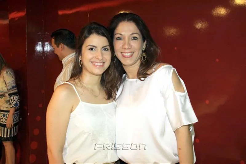 Caroline Montenegro e Juliane Albuquerque