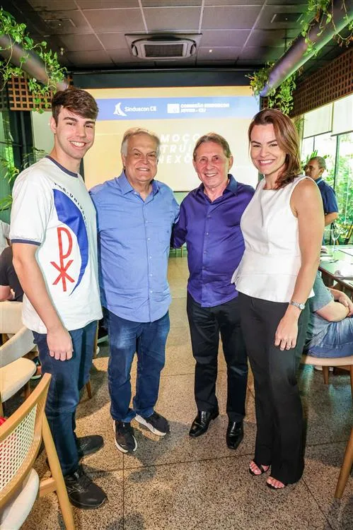 Daniel Ferreira, Ricardo Miranda, Valmir Ferreira e Larissa Barbosa