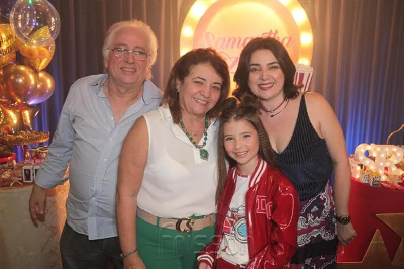 Antonio, Lucia Caminha, Samanta e Cristiane Rae