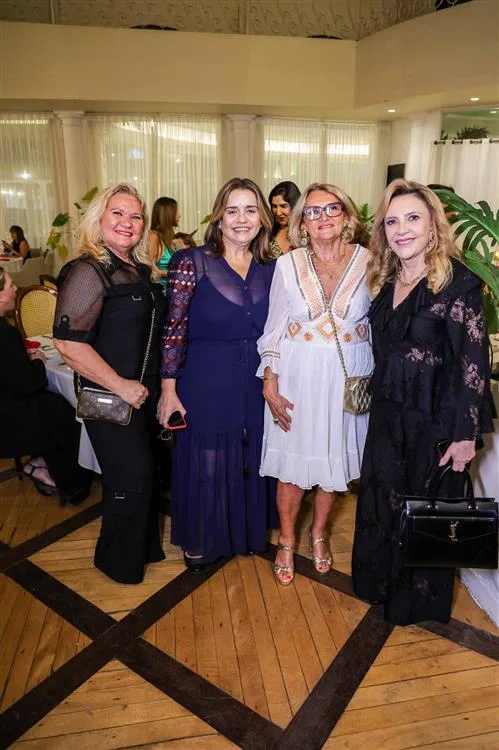 Beth Pessoa, Lia Freire, Vera Costa e Graça Dias Branco