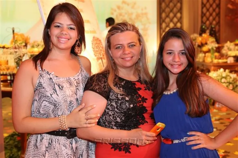 Ana Erica, Cláudia e Andrine Mouta