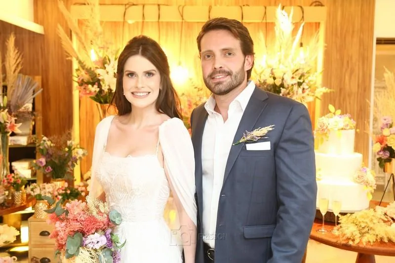 Larissa Cavalcante de Lacerda e Almiro Marinho Neto