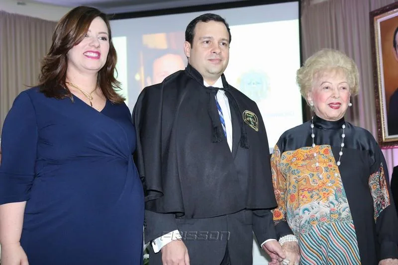 Aline e Igor Barroso, Yolanda Queiroz