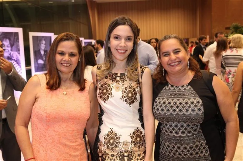Abgail Aguiar, Hilda Sela e Cristiane Holanda