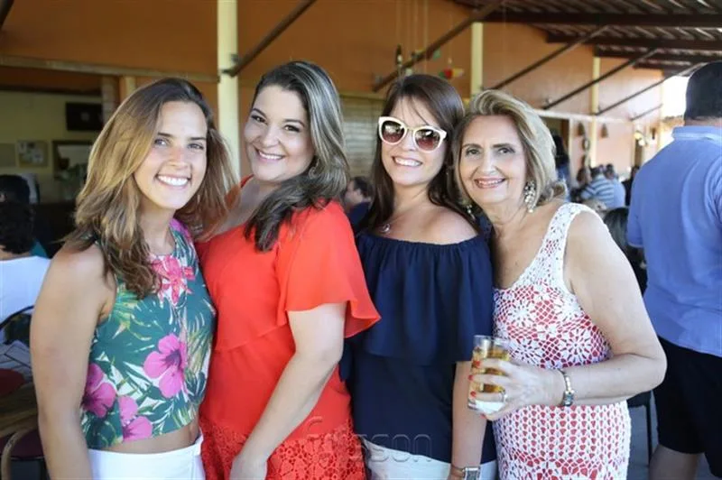 Alice Studart, Adriana e Wanda Siqueira