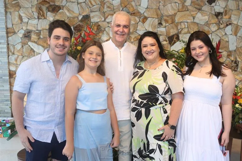 Bruno, Leticia, Humberto, Rosilandia e Vitoria Lima