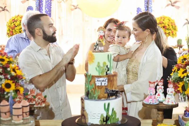 1 ano Amora Cavalcante