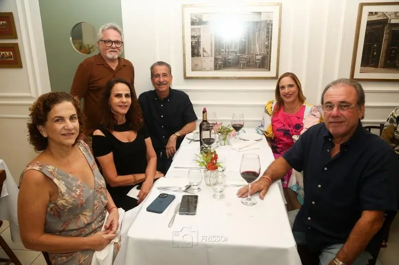 15 Anos Bredo Bistrô