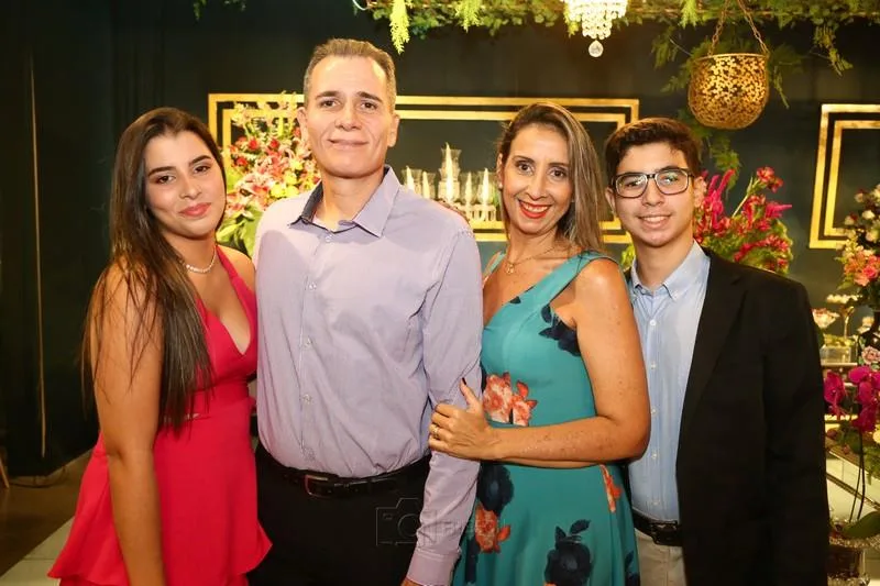 Andrine, Augusto, Adriene e Arthur Uchoa