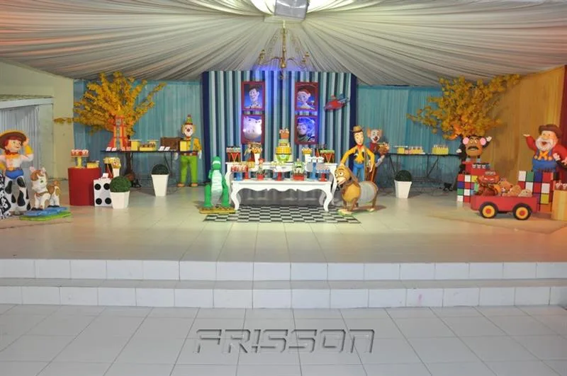Decoração Fantasia Buffet