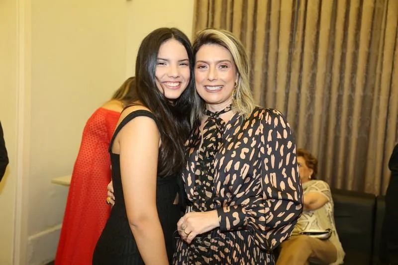 Hildete e Jaqueline Cavalcante