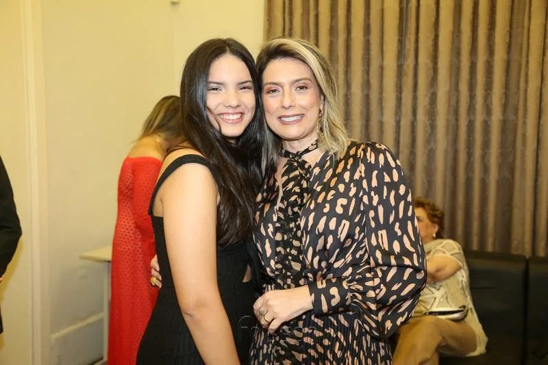 Hildete e Jaqueline Cavalcante