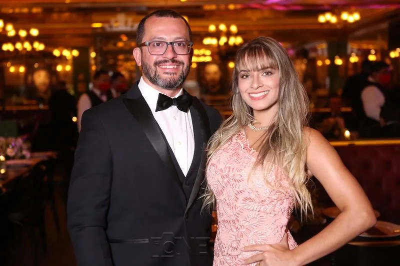 André Costa e Vitorya Sarah