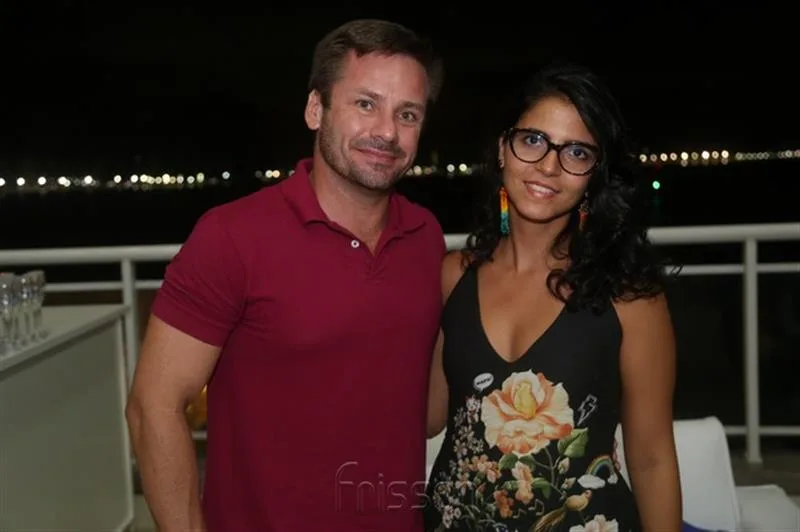 Ávaro Duarte e Roberta Botelho