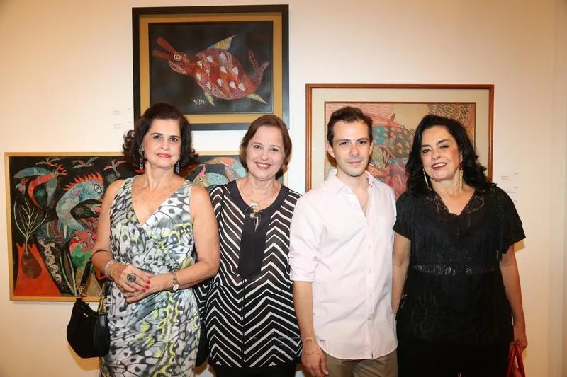 Beta, Inês e Ticiana Fiúza com Aldonso Palácio