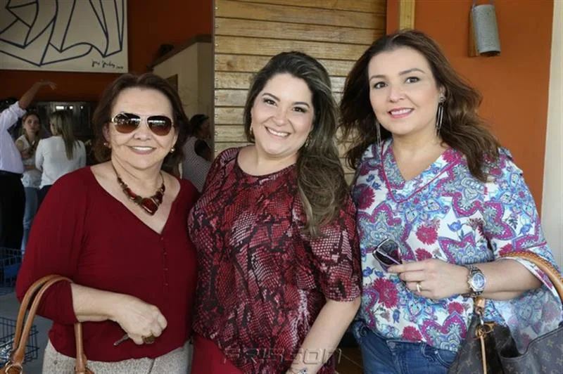 Ana, Adriana Mota e Cintia Maranhão