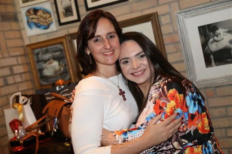 Carol Belchior e Claudinha Pinheiro