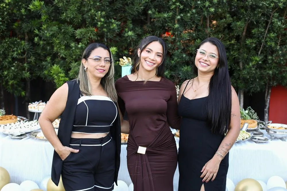 Cidiclecia Ramalho, Érika Santos e Andreza Ferreira