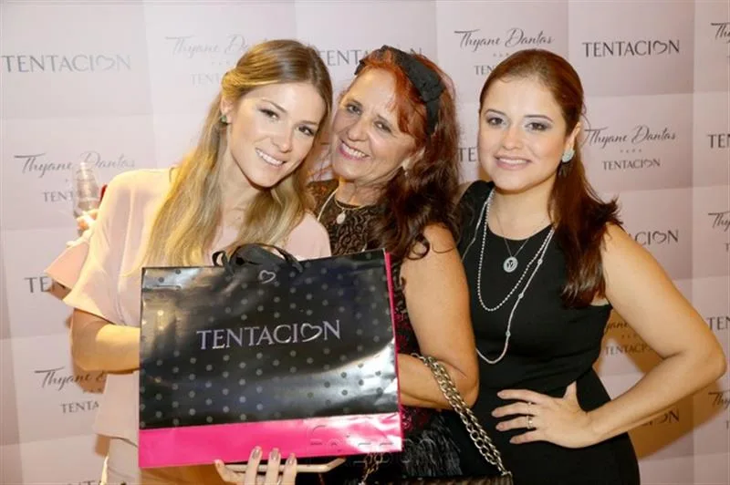 Bruna Waleska, Fatima Duarte e Vivian Duarte