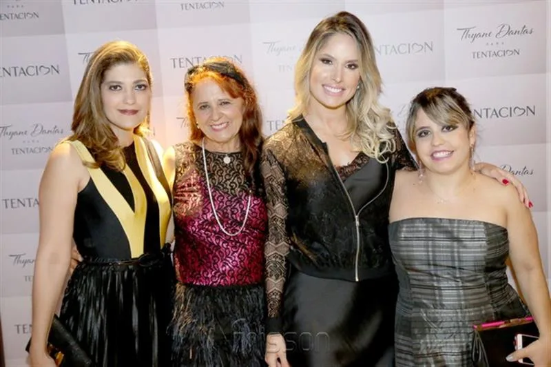 Carla Leobino, Fatima Duarte, Thyane Dantas e Camila Borges