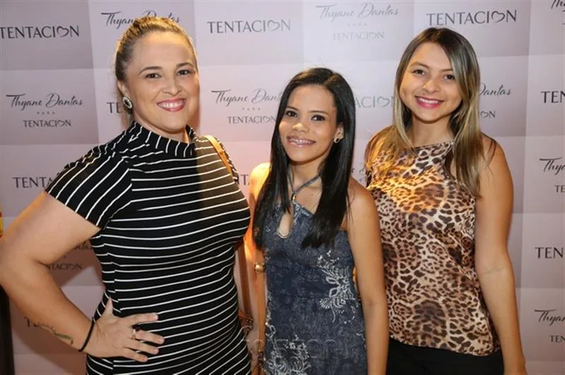 Claudia Alves, Stefany Teixeira e Bruna Carvalho