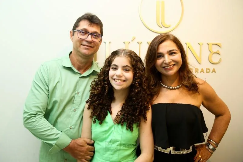 Gladyson Oliveira, Maria Eduarda e Helane Cardoso