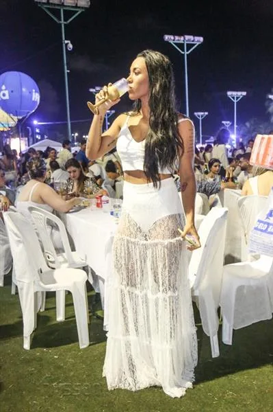 Ariadine Barros