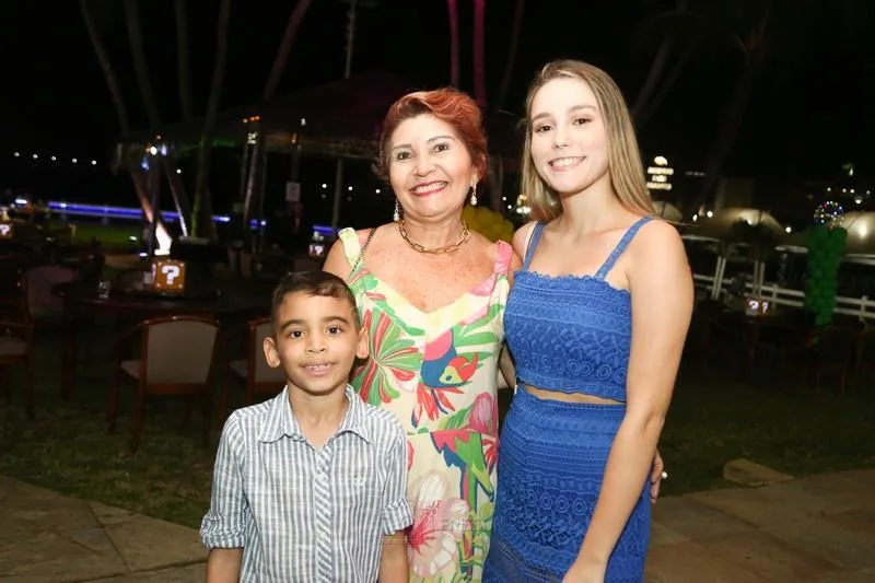 Benício, Salete e Júlia Araújo