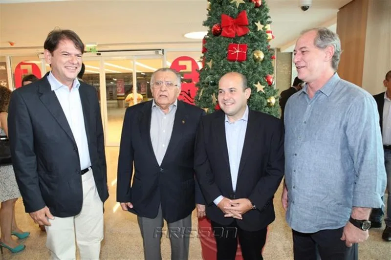 Cid Gomes, João Carlos Paes Mendonça, Roberto Cláudio e Ciro Gomes
