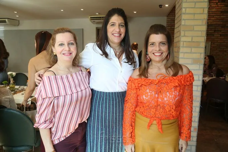 Aniversário de Elisa Oliveira
