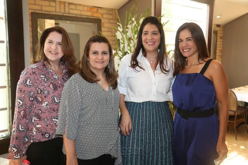 Aniversário de Elisa Oliveira