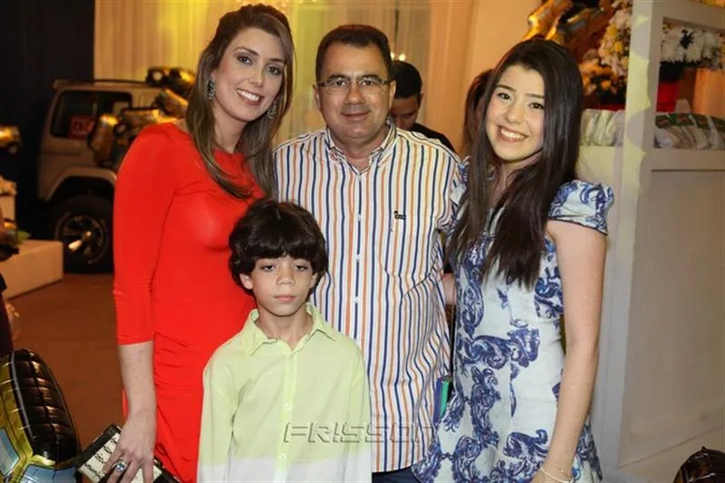 Adriana, Fernando Filho, Fernando e Raissa Cavalcante