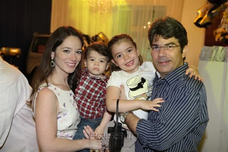Aline, Matheus, Nicole e Stélio Girão