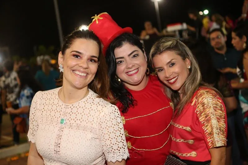 Ana Paula Domeni, Viviane Almada e Roberta Quaranta
