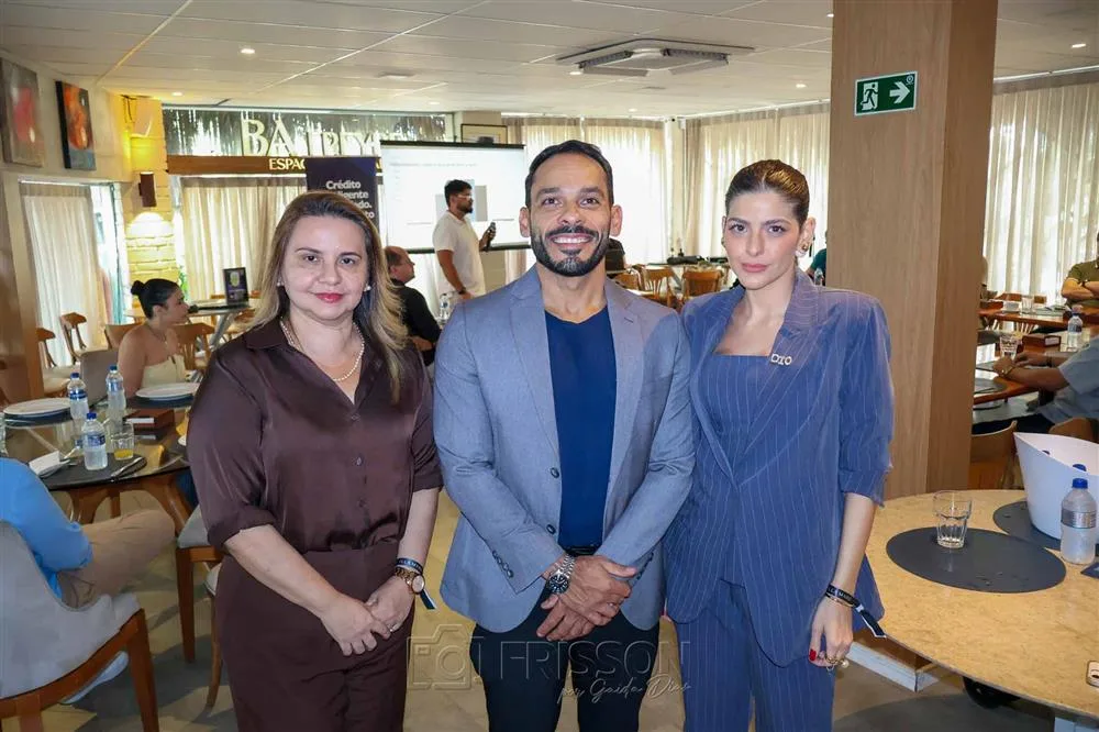 Daniela Costa, Davi Barbosa e Nathália Diógenes