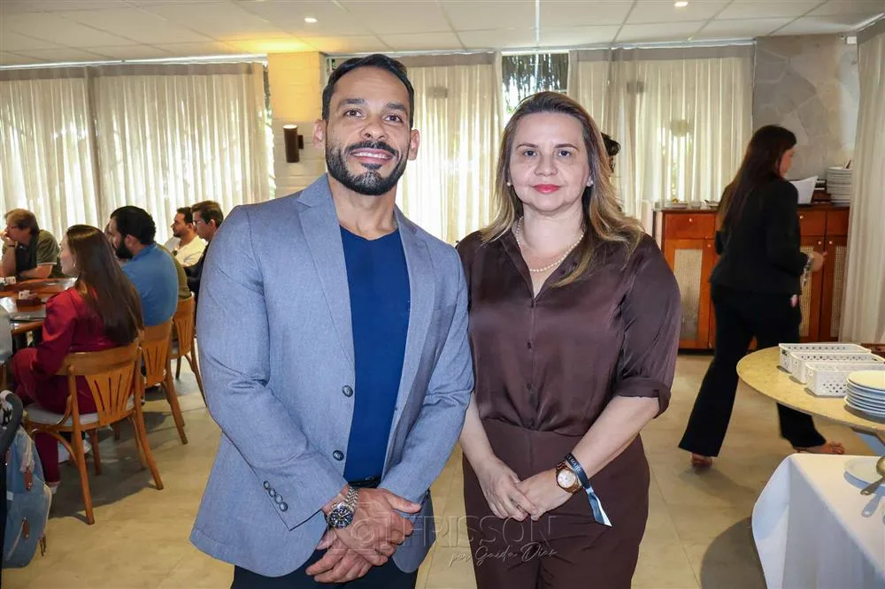Davi Barbosa e Daniela Costa